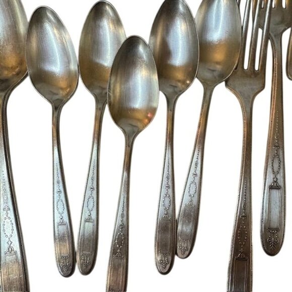 Silverplated Stainless Steel Flatware Set 27-Piece Service For Six - Picture 9 of 13